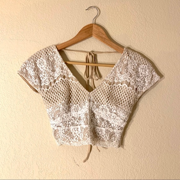 SOLD 🛑 Sabo Skirt | Lace Scoop Back Crop Top - Picture 1 of 7